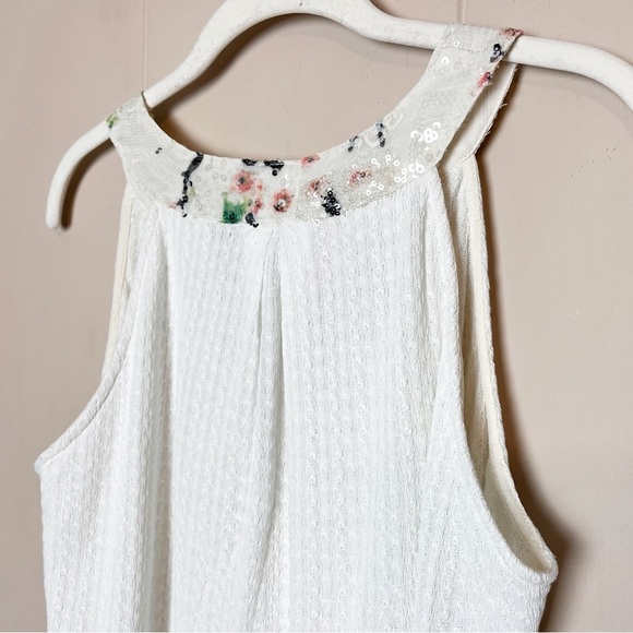 Anthropologie Tiny Cassia Tank Small blouse top white floral embroidered sequins - Picture 8 of 14